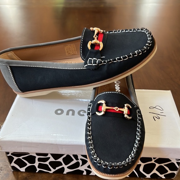 One On One ( Grace ) shoes NWT - Picture 10 of 13